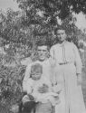 Earl, Fred and Della Family - 1917
